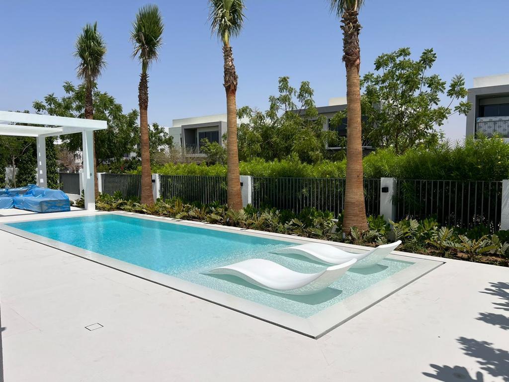 Swimming Pool Contractors In Dubai